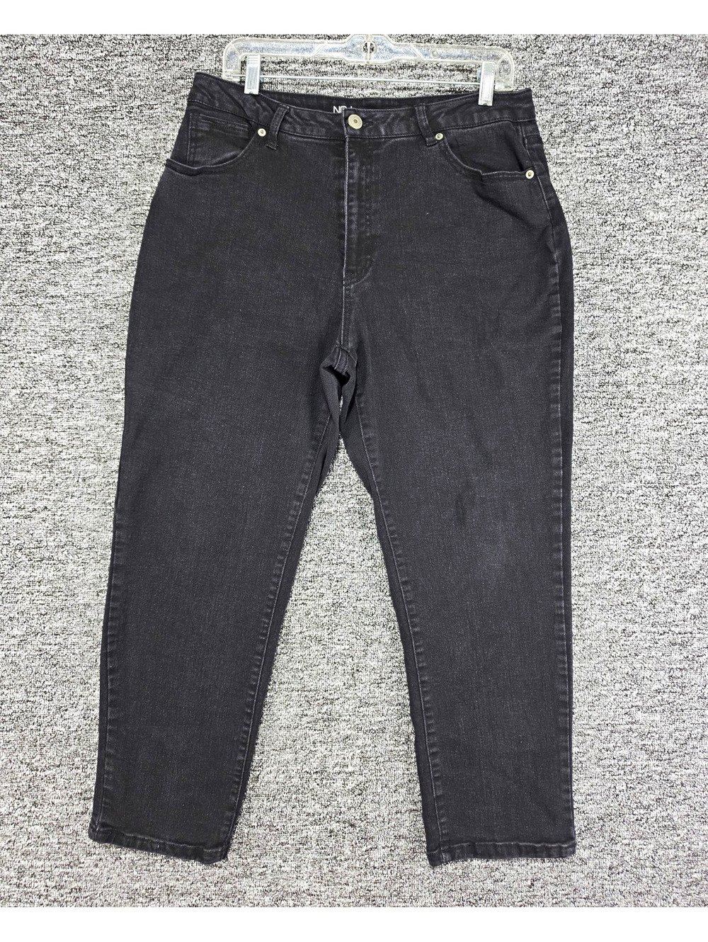 No Boundaries Women's Straight Mid Rise Black Denim Jeans Stretch